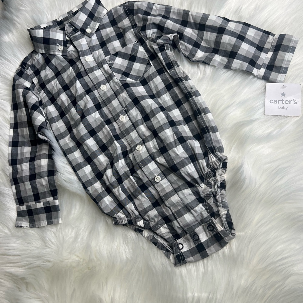NWT Carter's Black and White Plaid Button Up Onezie Size 24 Months